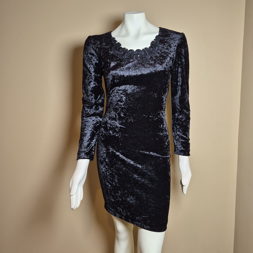 Vintage All That Jazz Black Crushed Velvet Mini Dress Lace Neck Long Sleeve M